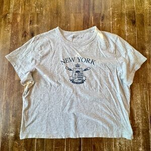Abercrombie & Fitch Light Heather Gray New York Graphic Baby Tee
